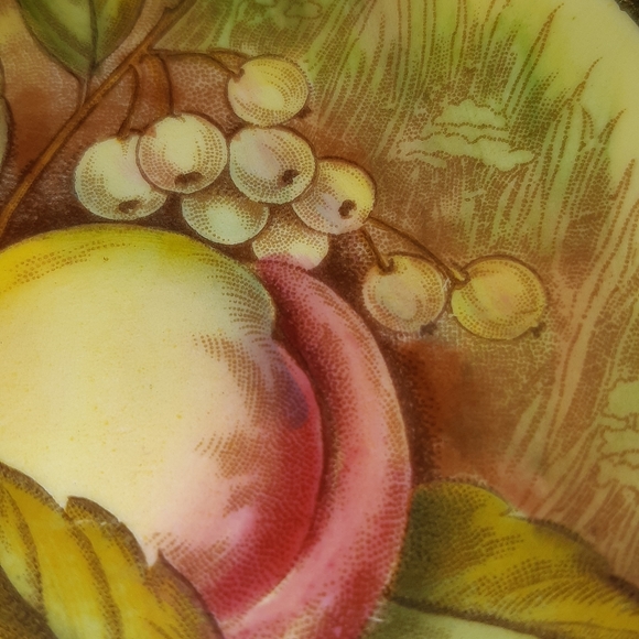 Aynsley Bone China Pedestal Plate - Picture 6 of 9